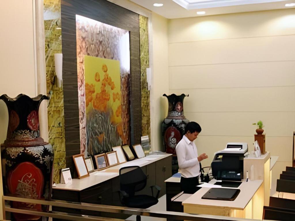 Casa Boutique Hotel Phnom-Penh Buitenkant foto
