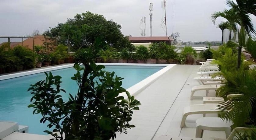 Casa Boutique Hotel Phnom-Penh Buitenkant foto