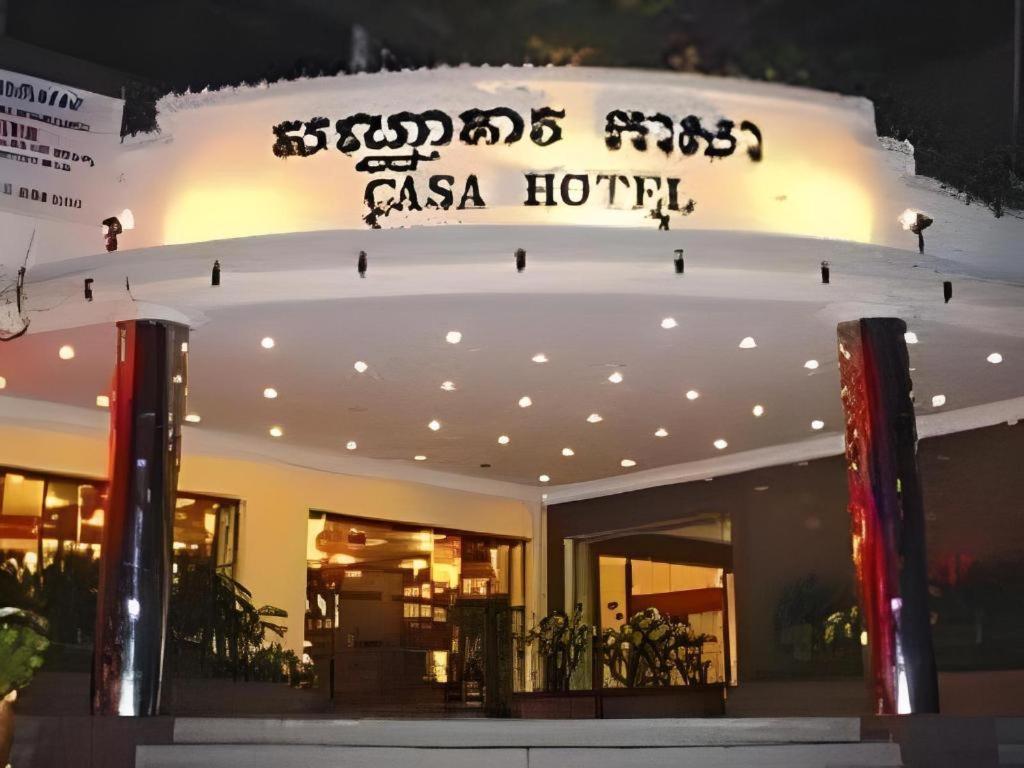 Casa Boutique Hotel Phnom-Penh Buitenkant foto